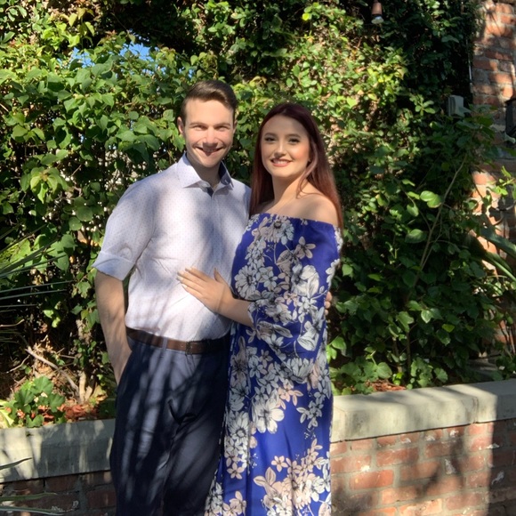 Meet your Posher, Madison - Picture 2 of 3